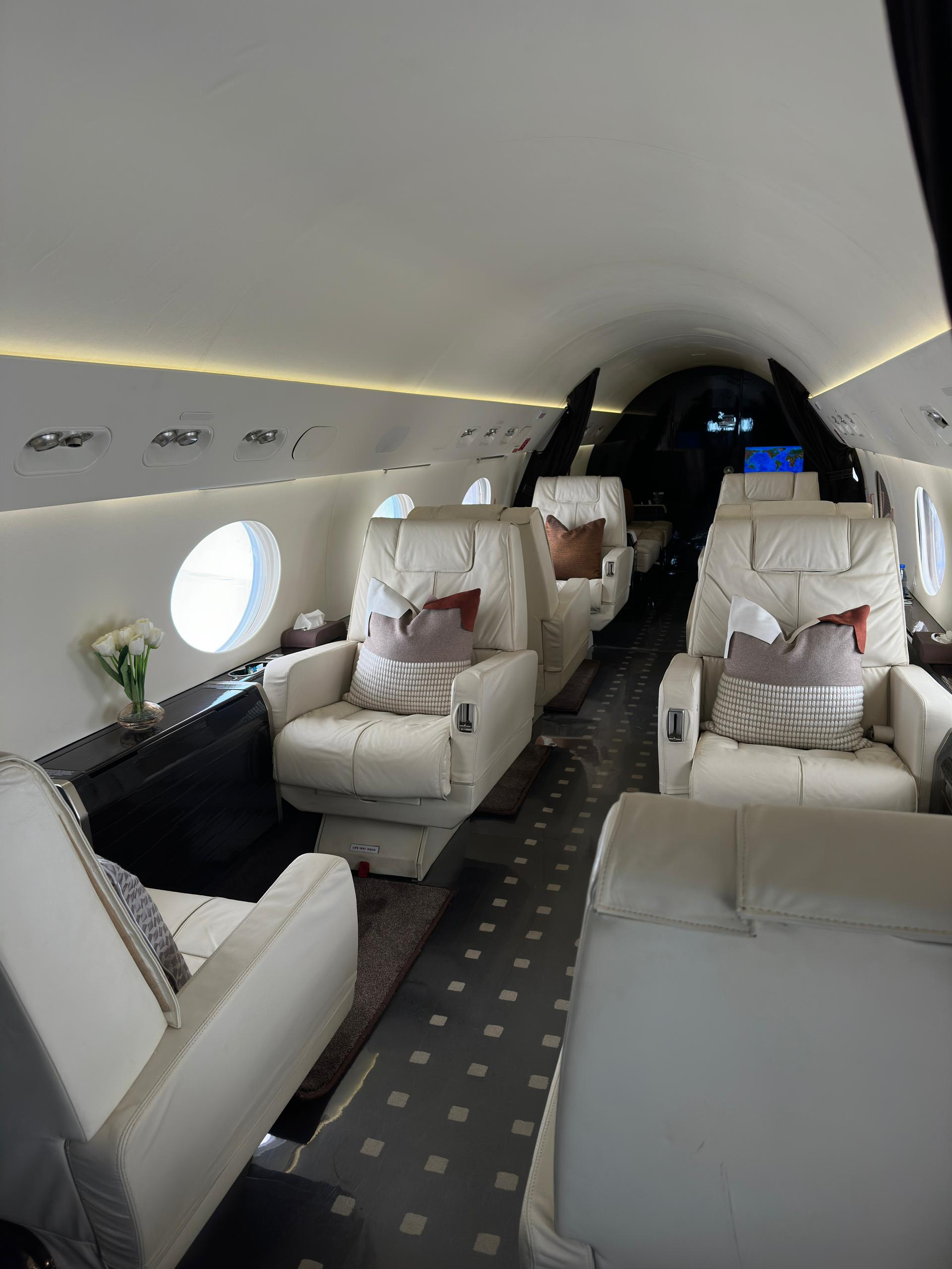 Gulfstream cream-leather cabin
